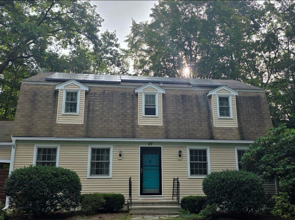 Gallery photos for Expert Solar Panel Detach and Reset Service in Larchmont NY: Image #3