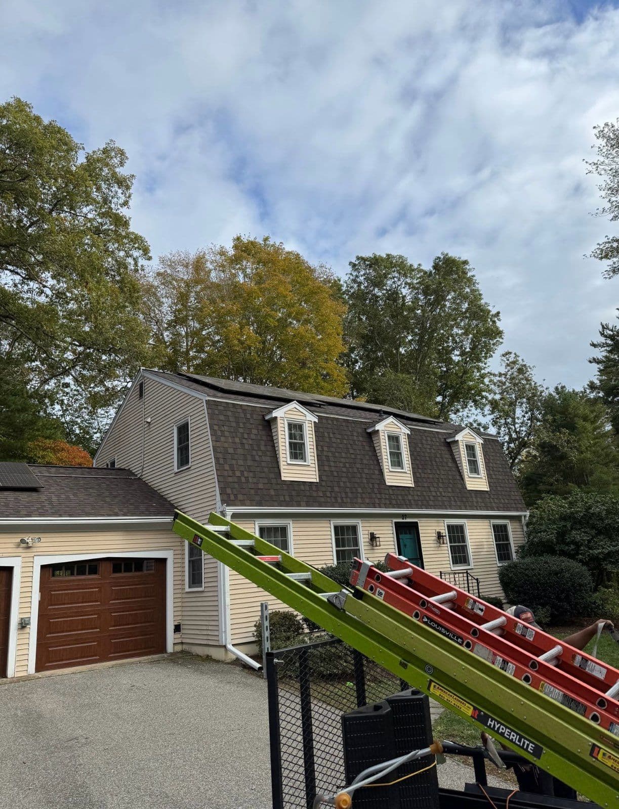 Gallery photos for Expert Solar Panel Reinstallation in Greenwich: Image #1