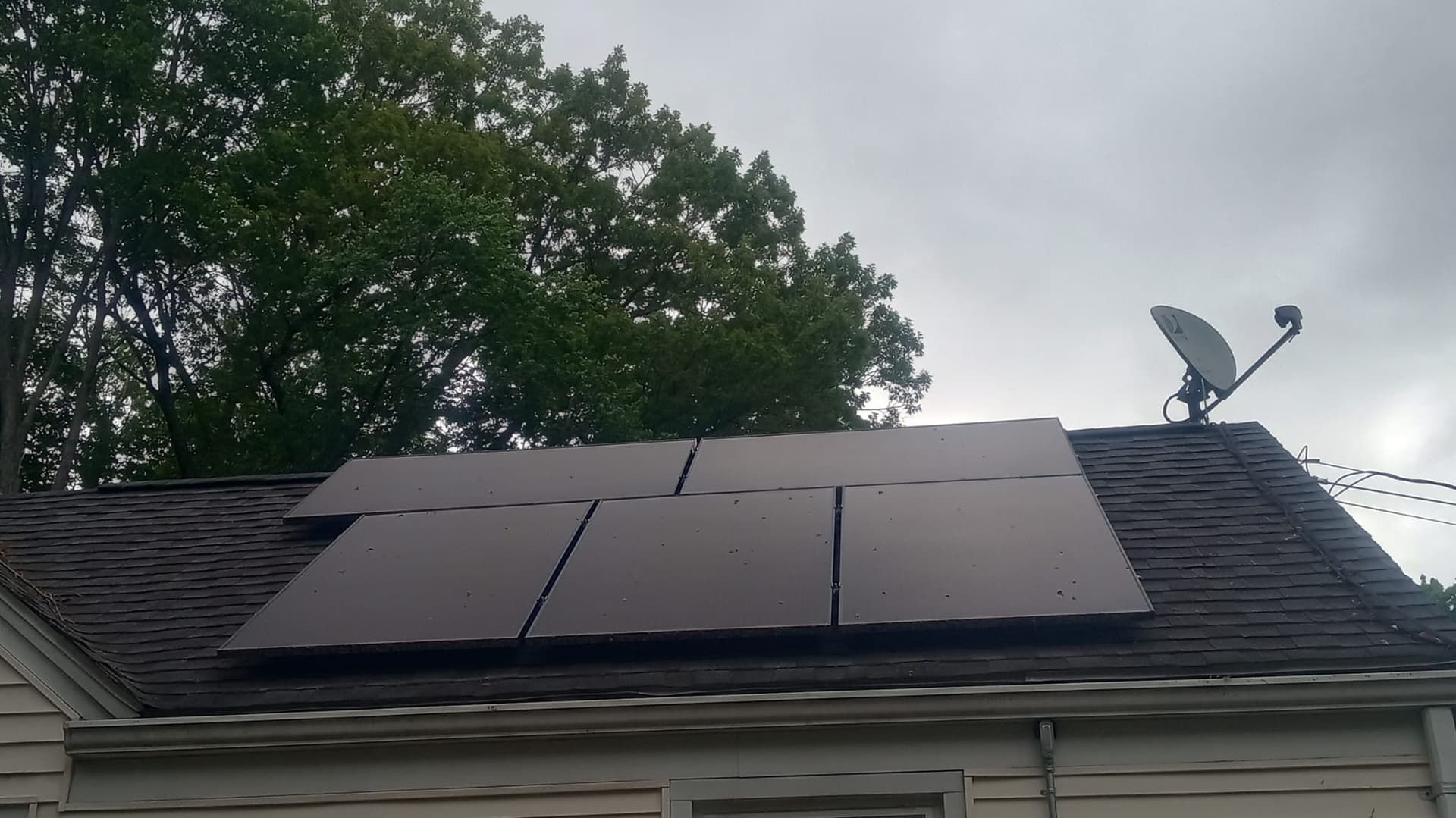 Gallery photos for Westport Solar Panel Removal and System Check: Image #1