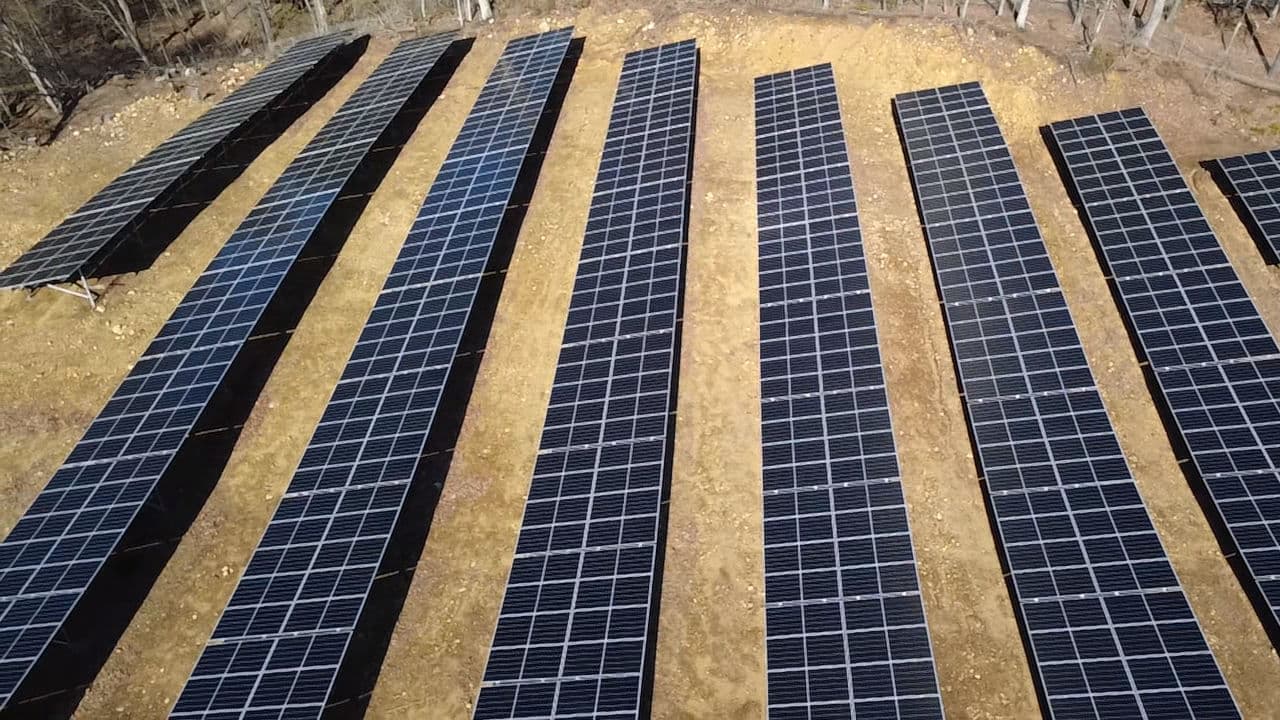 Gallery photos for Efficient Solar Decommissioning and Recycling: Image #2