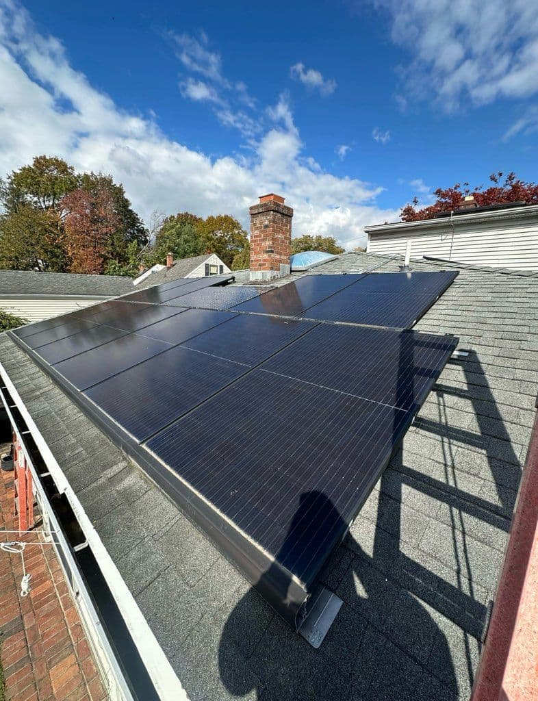 Gallery photos for Ridgefield Home Goes Solar with Roof Replacement: Image #3